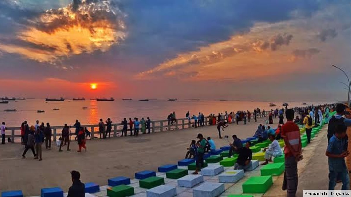 পতেঙ্গা সমুদ্র সৈকত