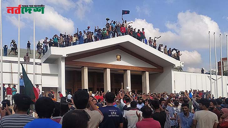 ৫ আগস্ট সরকারি ছুটির ঘোষণা আসছে