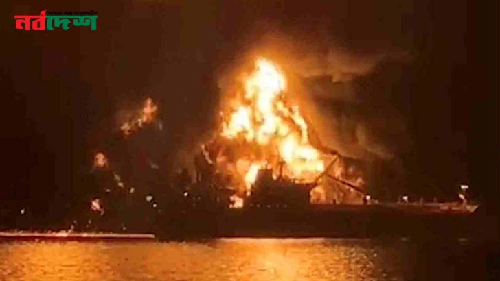 ইরানের হামলায় ইরাকের কাছে জ্বলছে ২ তেলের ট্যাংকার