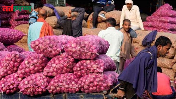 সেঞ্চুরির পথে পেঁয়াজ দুই দিনে মণপ্রতি বেড়েছে ৫০০ টাকা