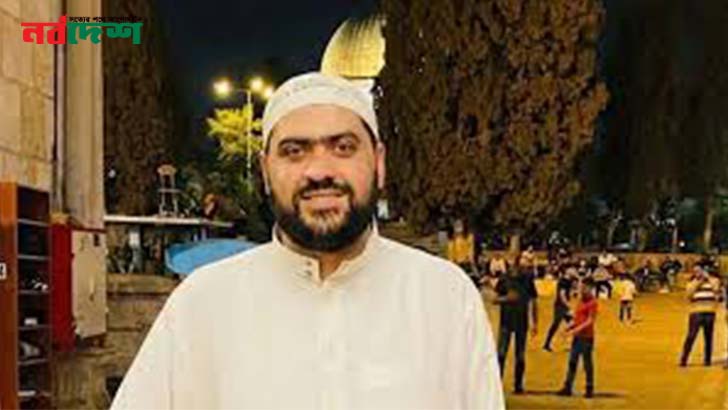 আল আকসা মসজিদের ভেতর থেকে ইমামকে গ্রেফতার করেছে ইসরায়েল